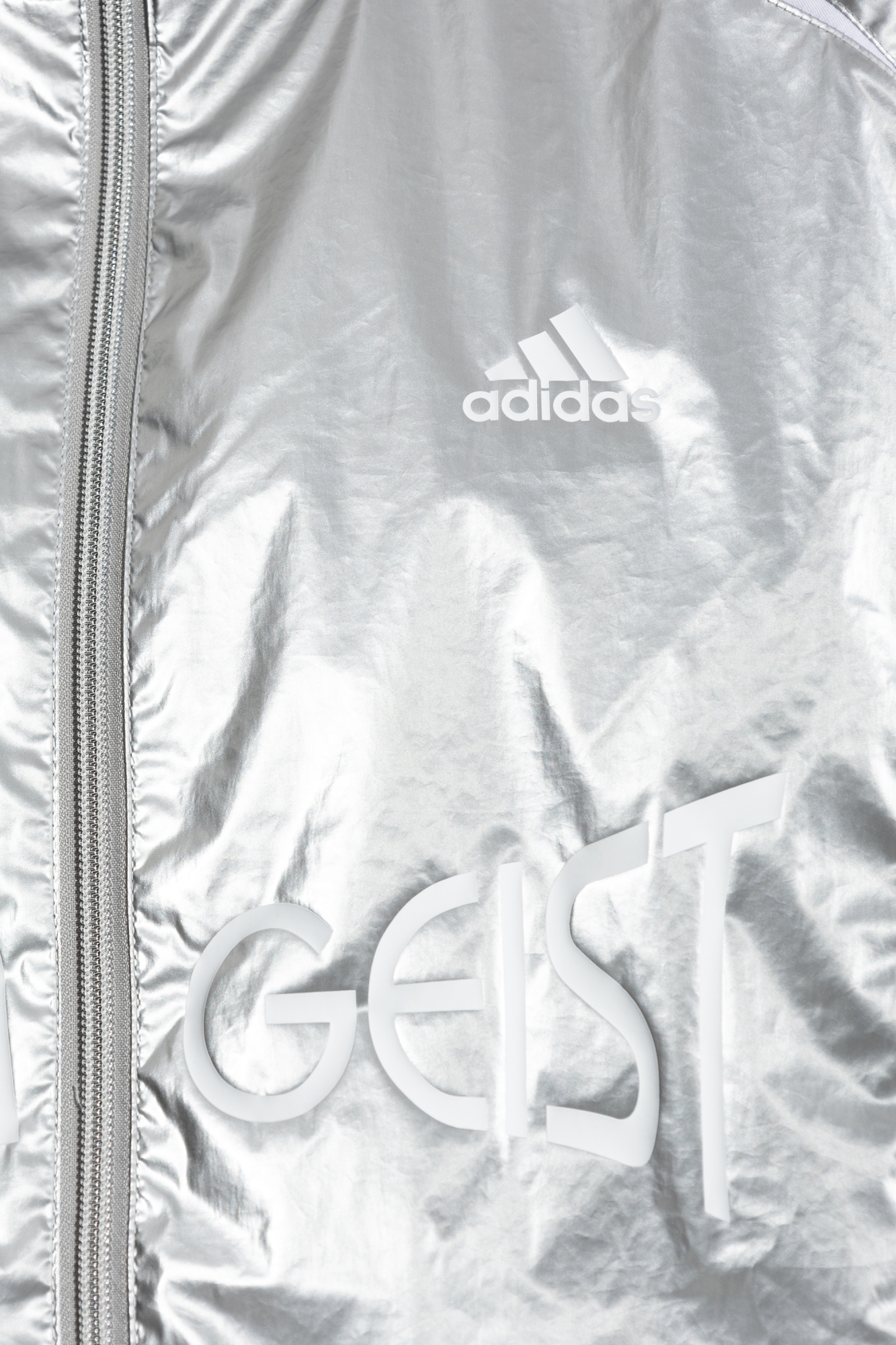 adidas シルバー ジャケット ASIA M adidas シルバー ジャケット ASIA M